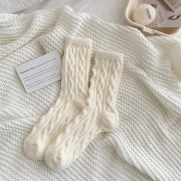 "Warm And Cozy" Thick Plush Pattern Socks