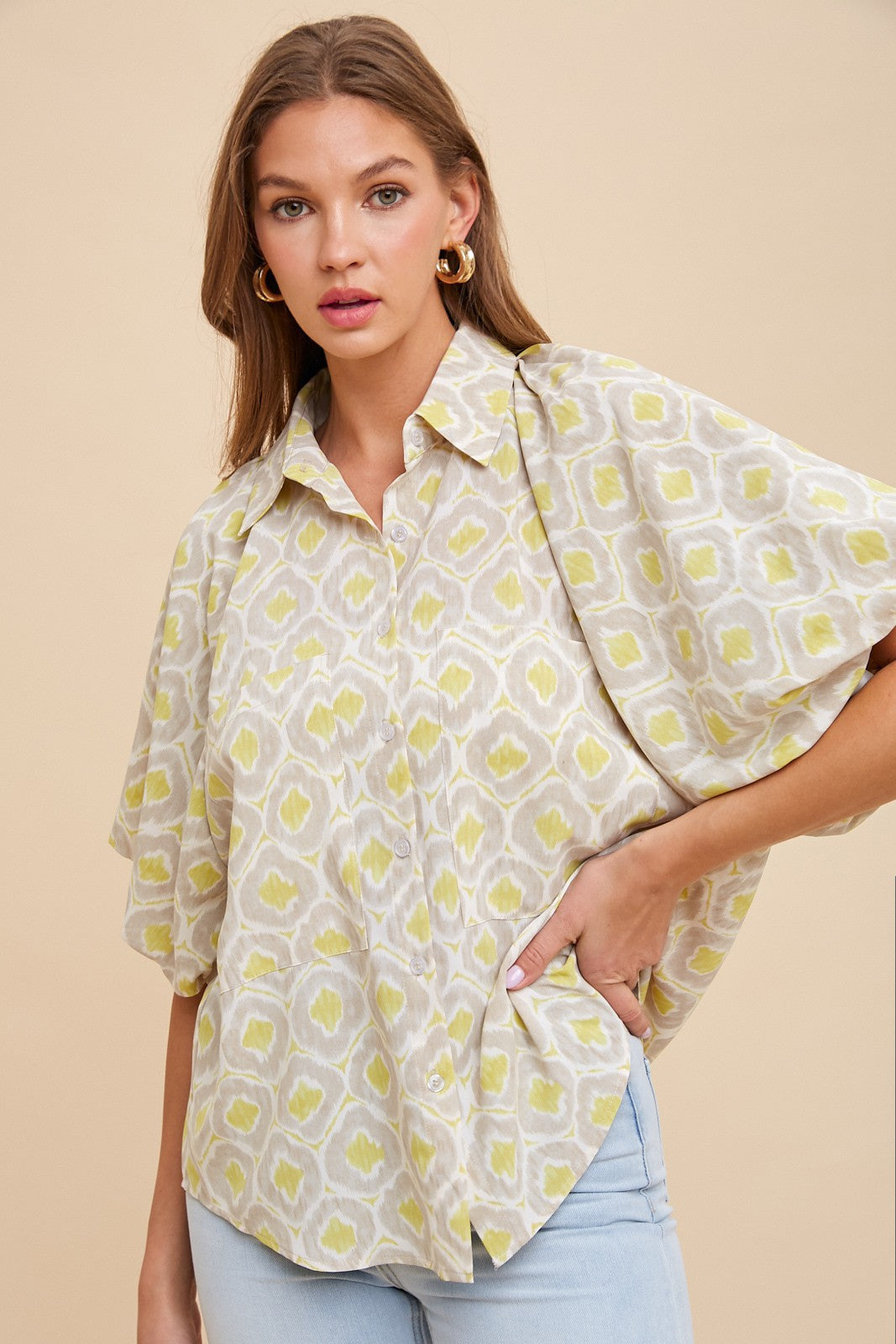 "You Remind Me" Geometric Print Bubble Sleeve Top