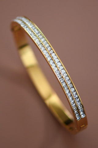 "Sweet And Simple" 18K Stainless Steel Bangle Bracelet