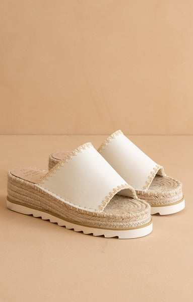 "Vista" Platform Sandal