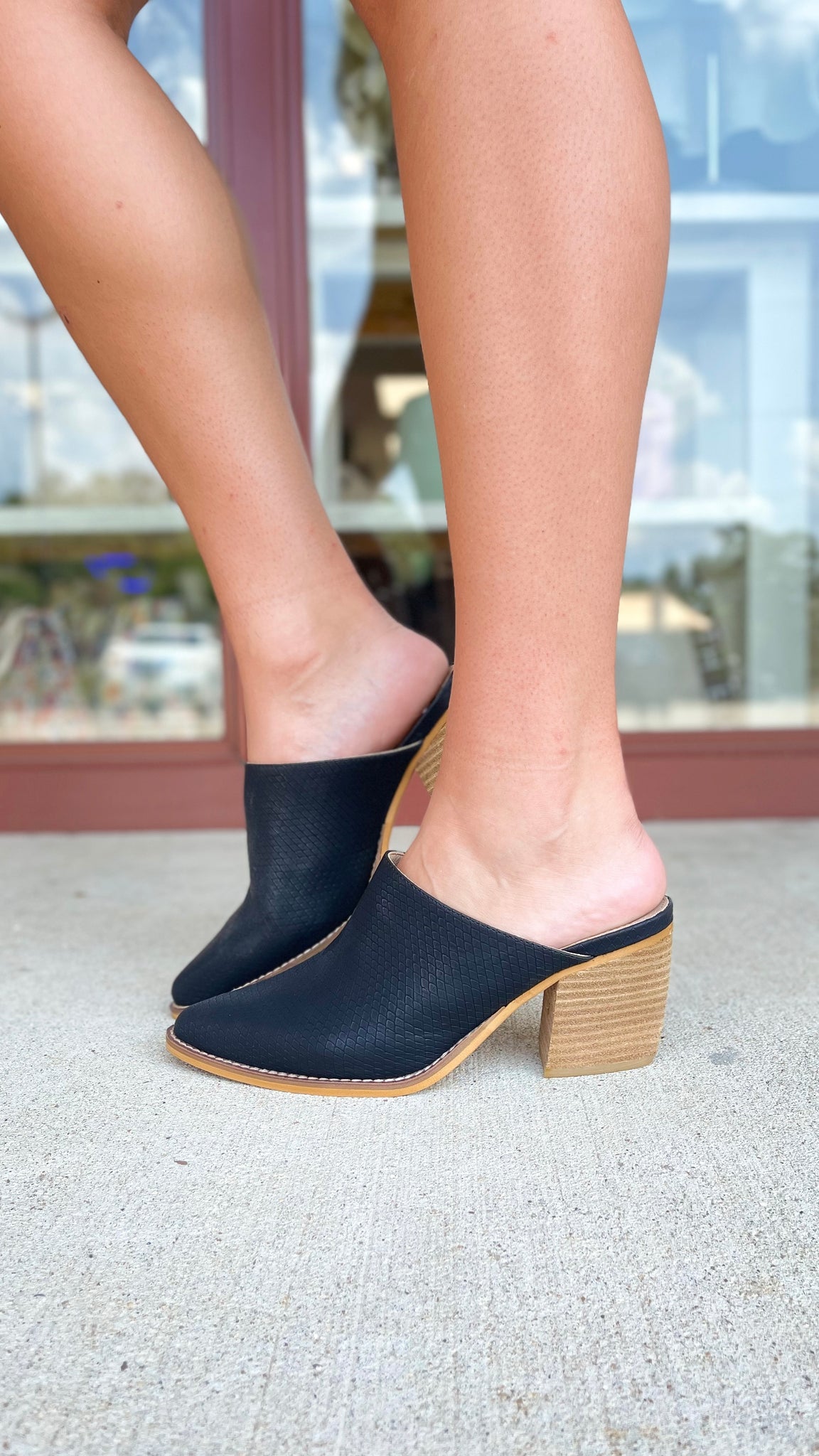 "Jessica" Stacked Heel Mule