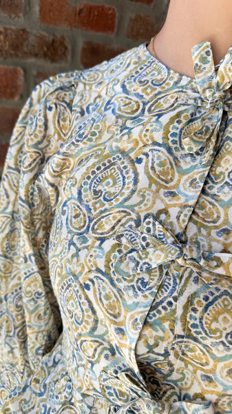 "The Rundown" Paisley Print Long Sleeve Top