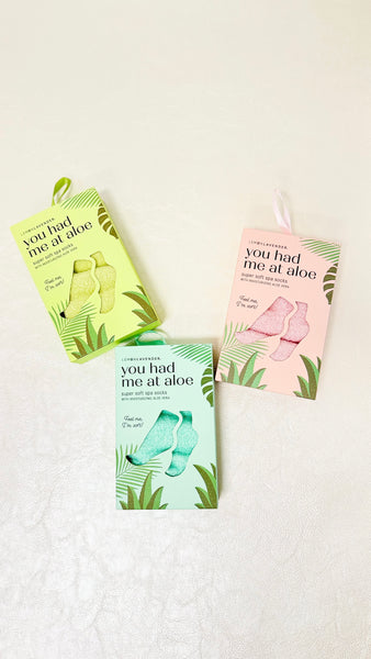 "Perfect Pair" Aloe Vera Infused Spa Socks