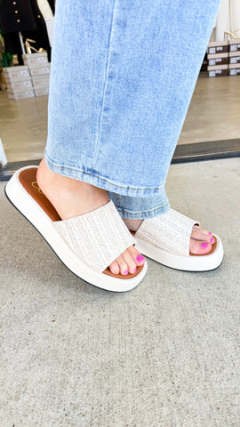 "Tove" Platform Slide Sandal