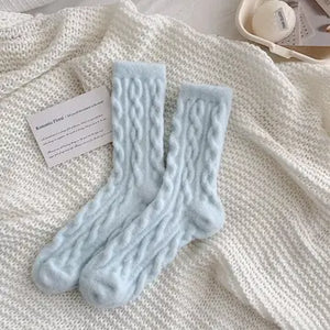 "Warm And Cozy" Thick Plush Pattern Socks