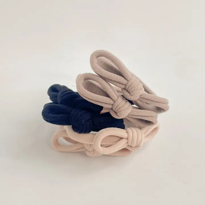 "She's Perfect" Seamless Knotted Bow Hair Ties