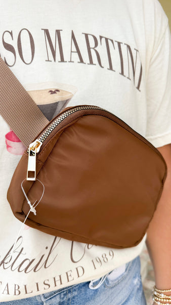 Errands To Run Solid Crossbody Belt Bag